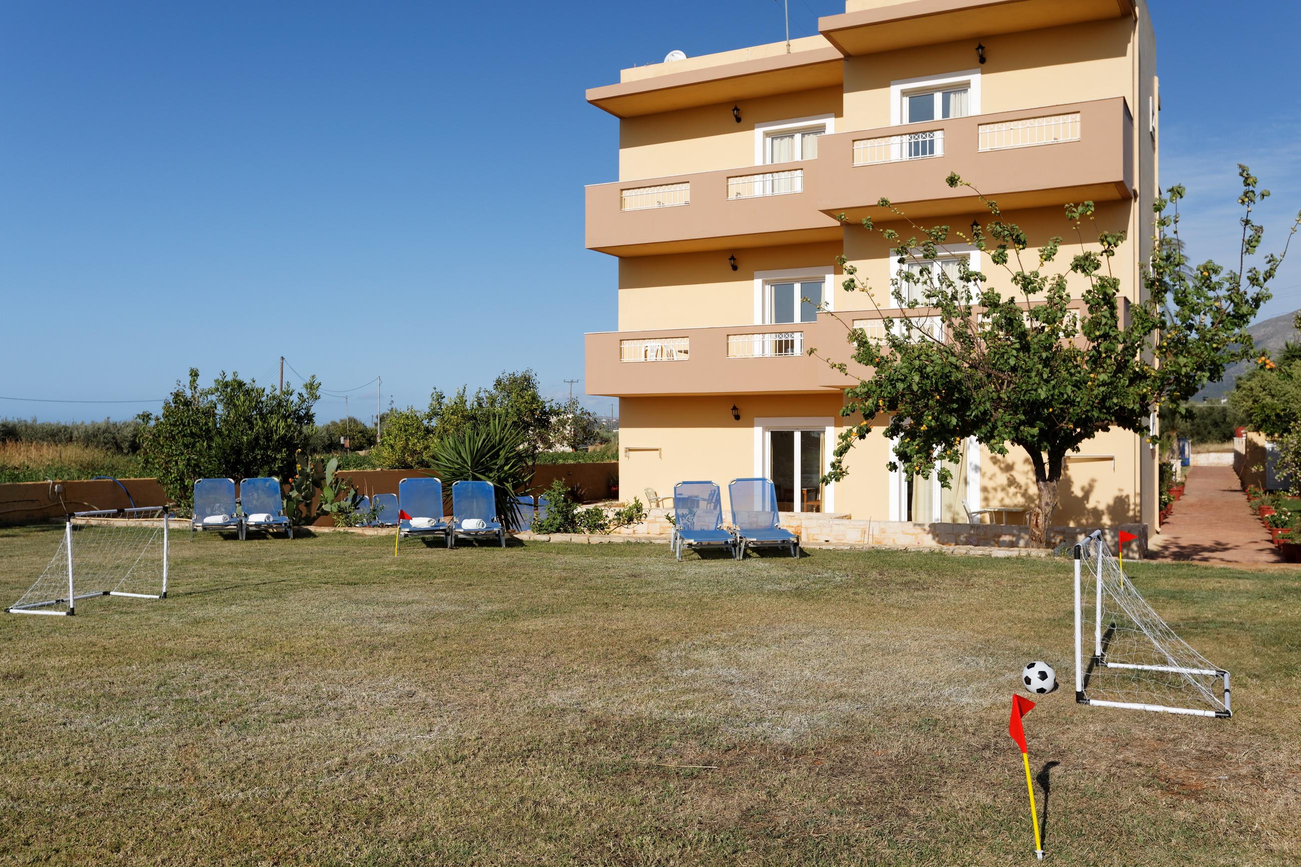 Danelis Studios & Apartments Mália Exterior foto